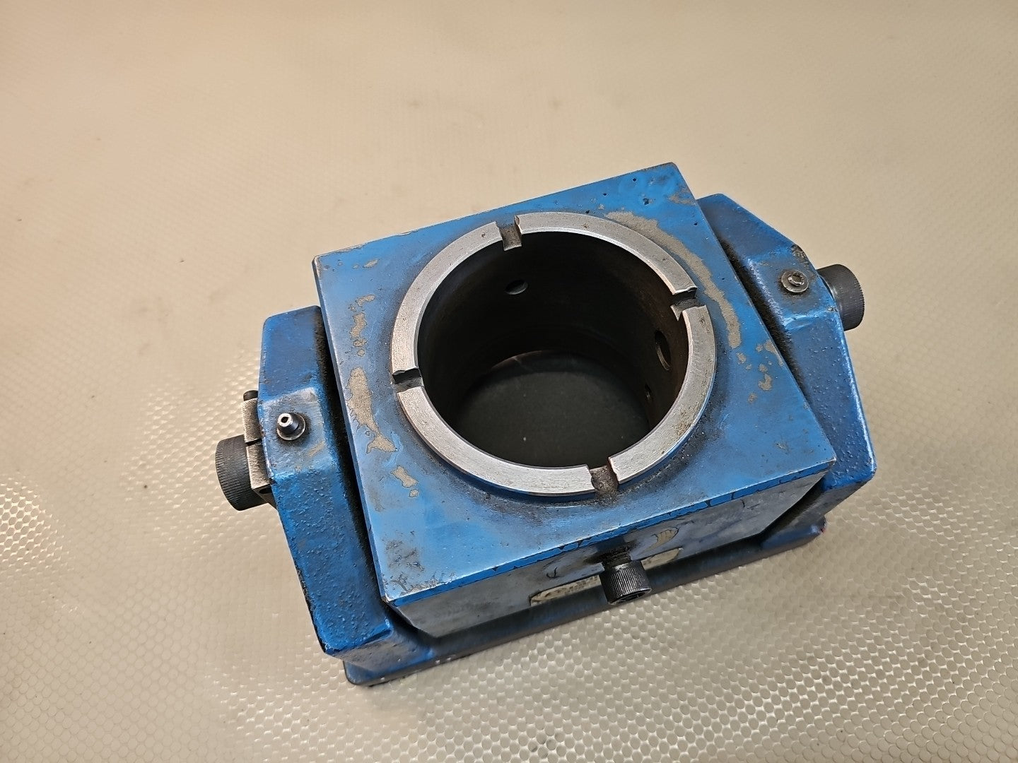 Wilson Tool Intl Shear Grinding Fixture Turret Punch mount work station 8.5x5.5 