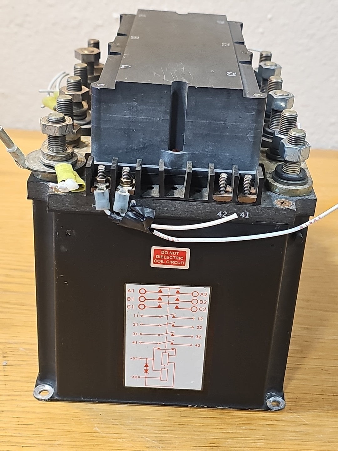 HARTMAN B800 AMP RELAY  120/208V 