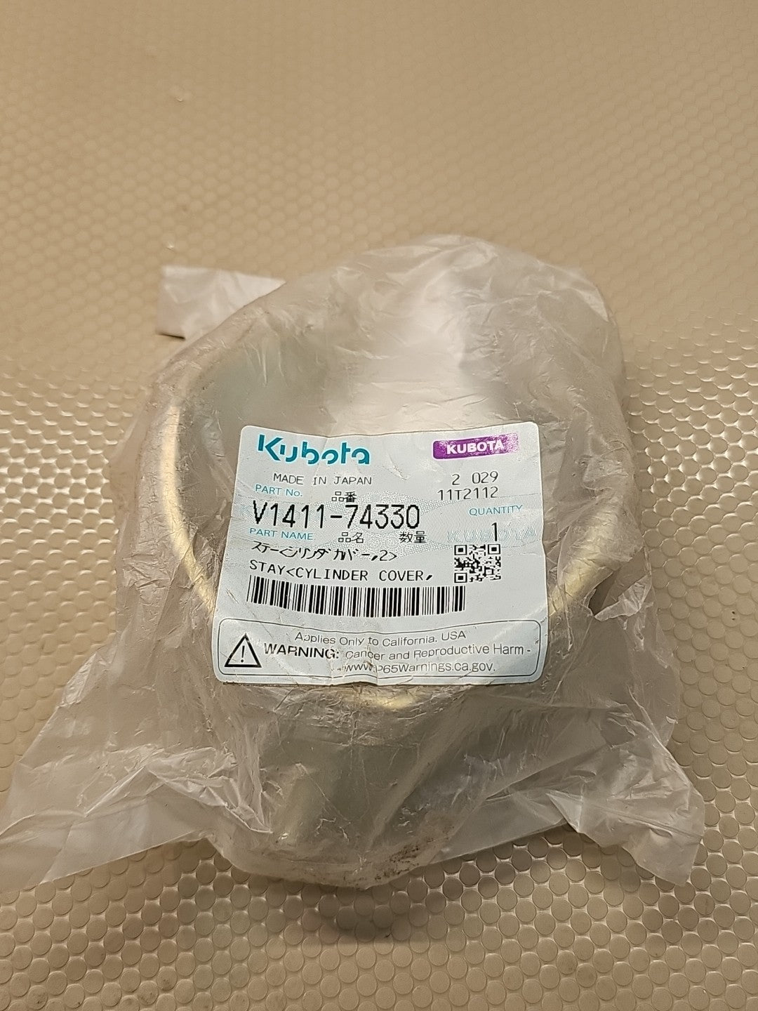 New Genuine Kubota V1411-74330 Stay Cylinder Cover - Made in Japan - OEM