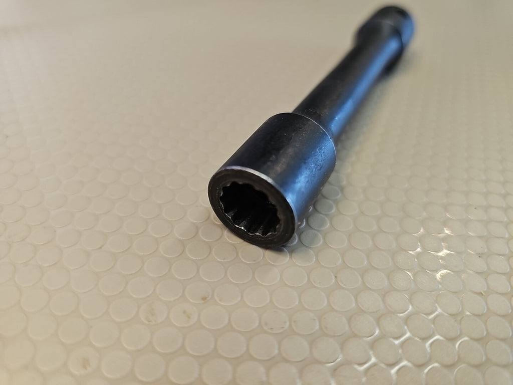 Snap-On Tools S6132 Metric 10mm Valve Cover Head Bolt Socket, 12 Point, 3/8" Drv