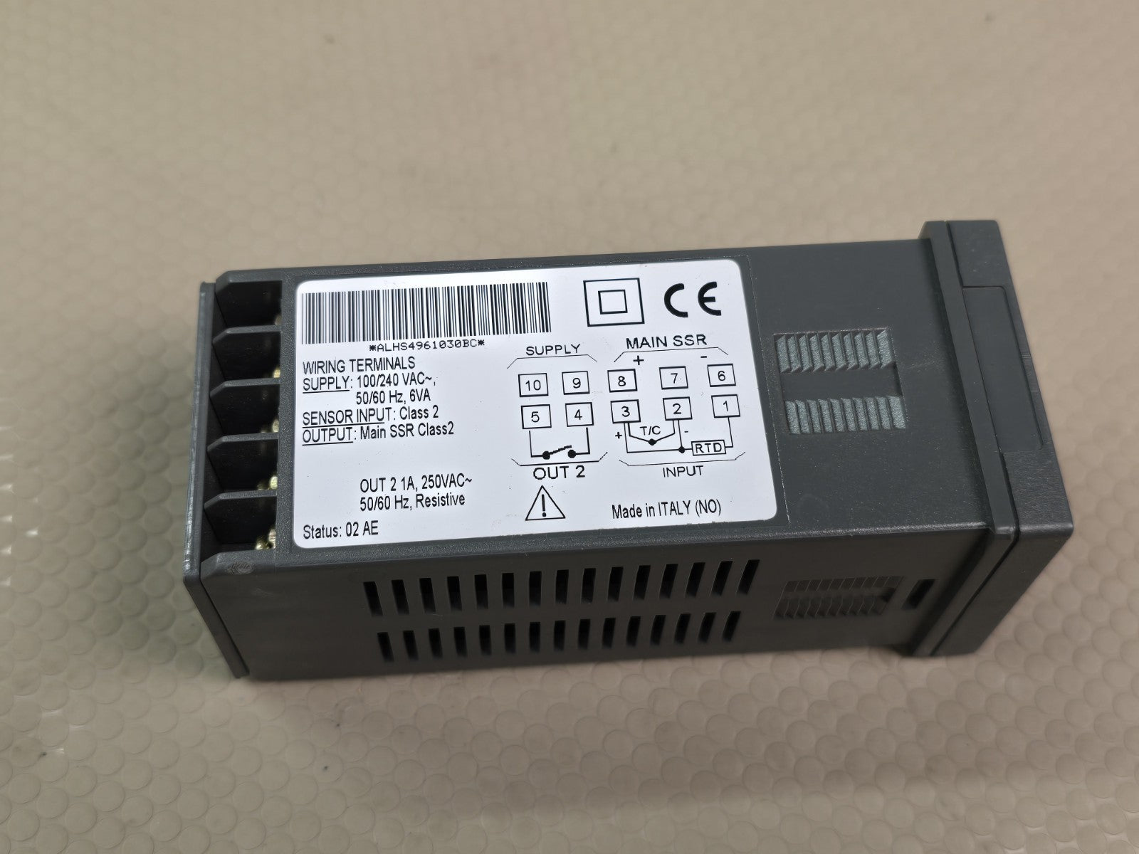 Barber Colman 7SH496103000 100-240VACTEMPERATURE CONTROLLER *UNUSED*