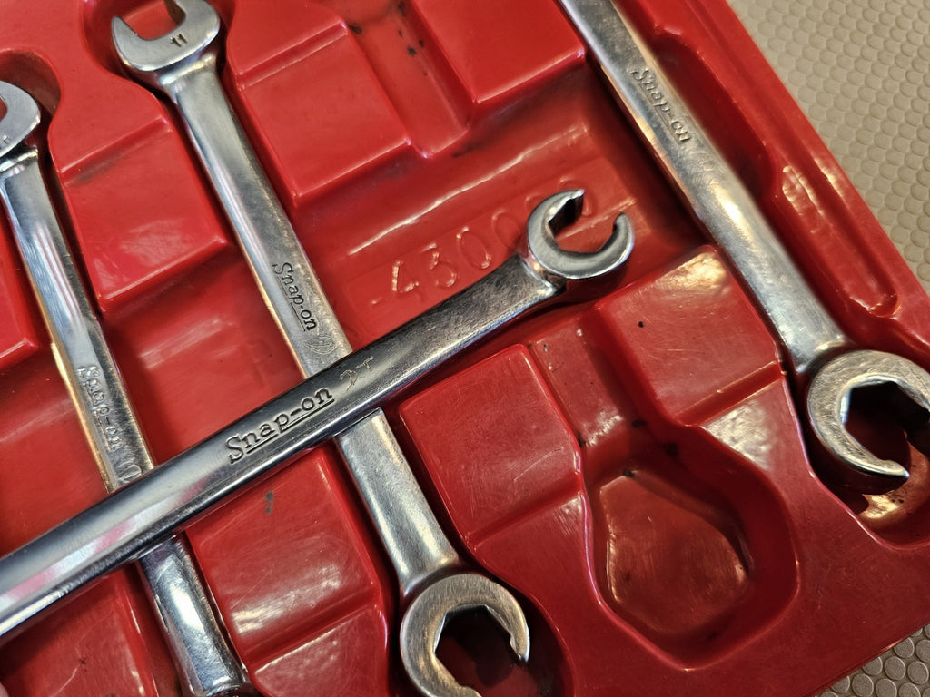 Vintage Snap On Tools RXS 5 Piece Open End & Flare Nut Wrench Set In Tray *NICE!