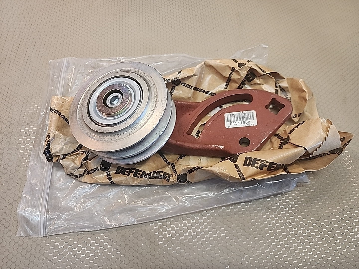 Deutz OEM 0451-1968 BF6M1013EC Engine New  Tensioning Pulley Belt Tensioner 