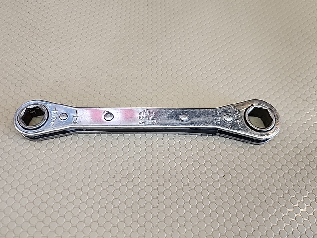 Mac Tools RW1618 1/2" x 9/16" SAE Ratcheting Box Wrench 6 Point USA Chrome