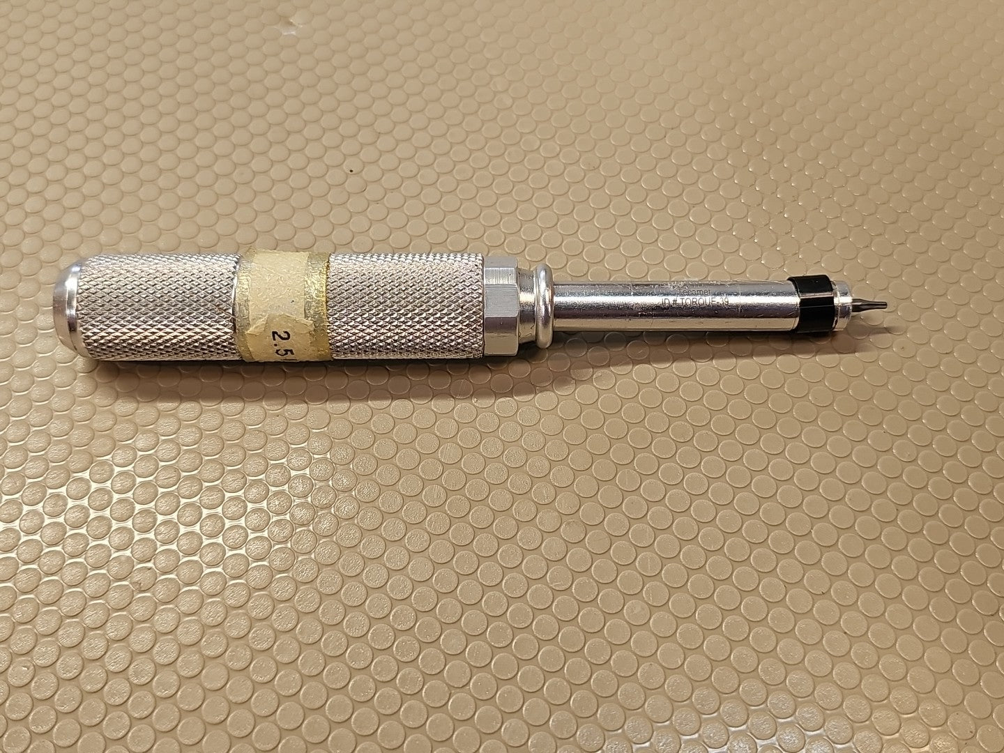 Torque #39 Screwdriver: 2.5 in/lb Torque 1827768
