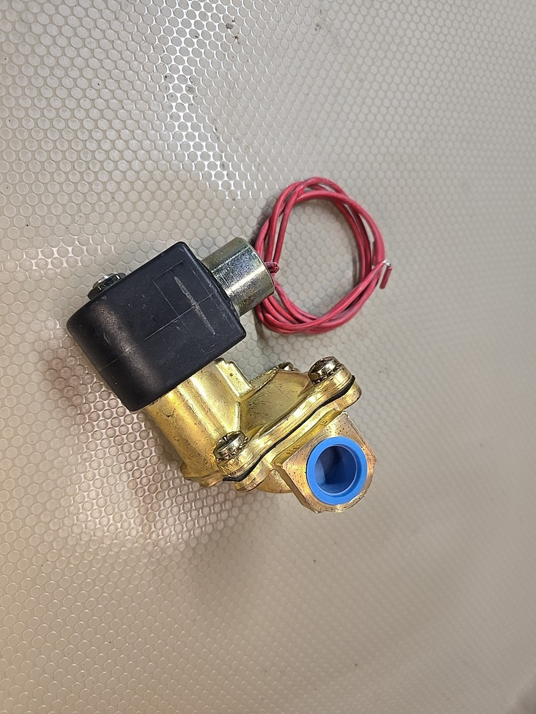 NEW Parker 73218BN4UN00N0C111P3 2-Way Solenoid Valve1/2 in. NPT, 120 Volt 