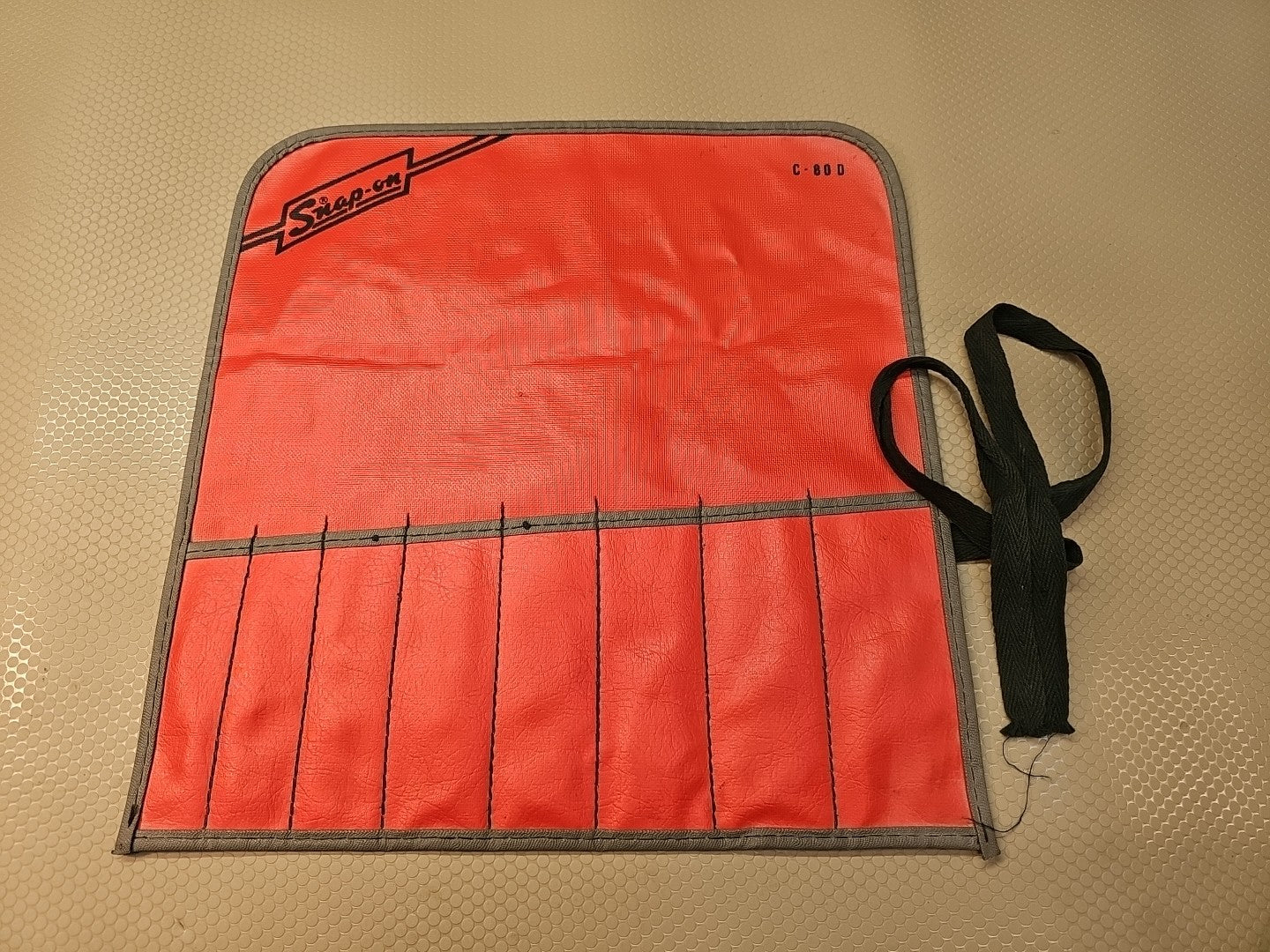 SNAP ON C-89D RED WRENCH  BAG POUCH ROLL 8 POCKETS *VINTAGE & MINT*