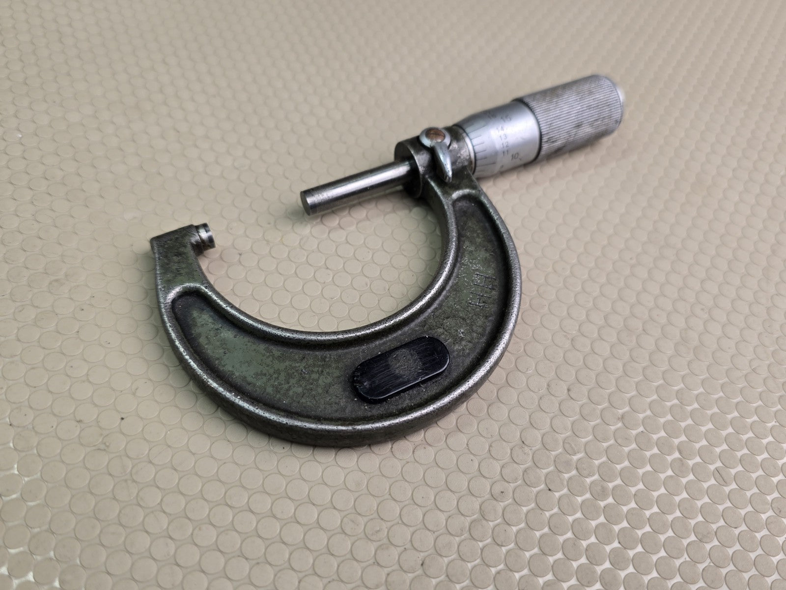 Mitutoyo 103-260 Outside Micrometer, Inch, Friction Thimble, 0-1" .0001” Range