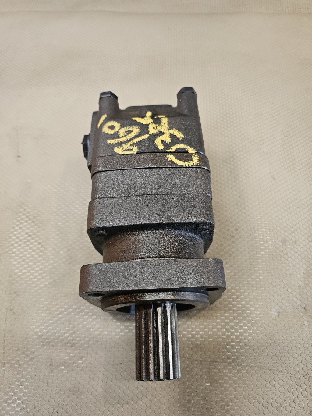 Epiroc hydraulic motor MSQ100SH-18 gear pump NEW