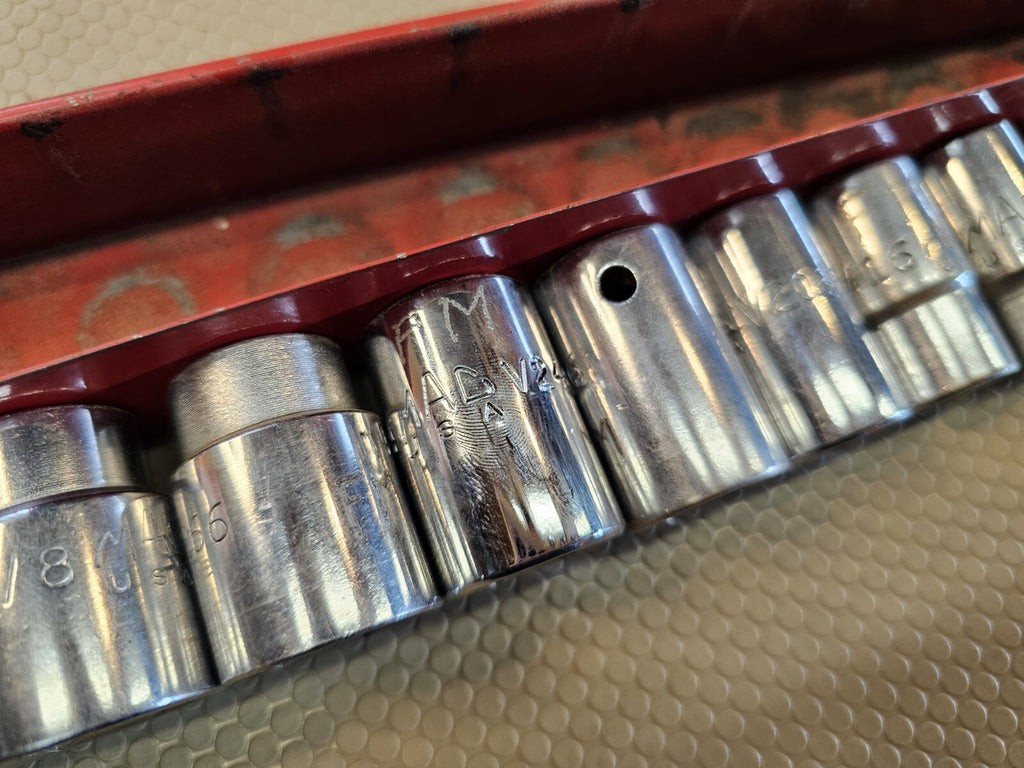 Mac Tools 1/2” Drive 15 Piece Shallow  Socket Standard  Set 3/8"-1 1/4" chrome