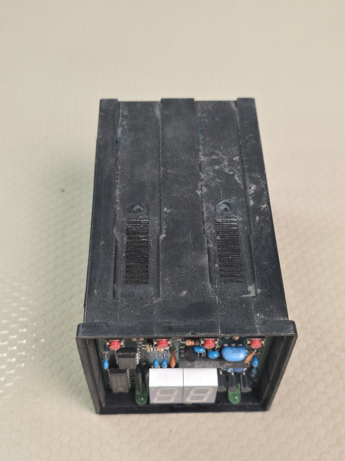 ADS93 C1RE/2 Digital Temperature Controller NTC/2K Input -5-65C 230Vac