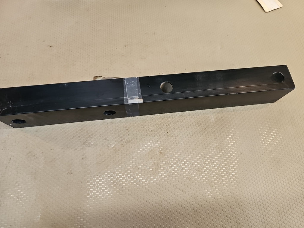 NEW OEM PACCAR  Peterbilt 01-52515:  Crosstie Support Bracket
