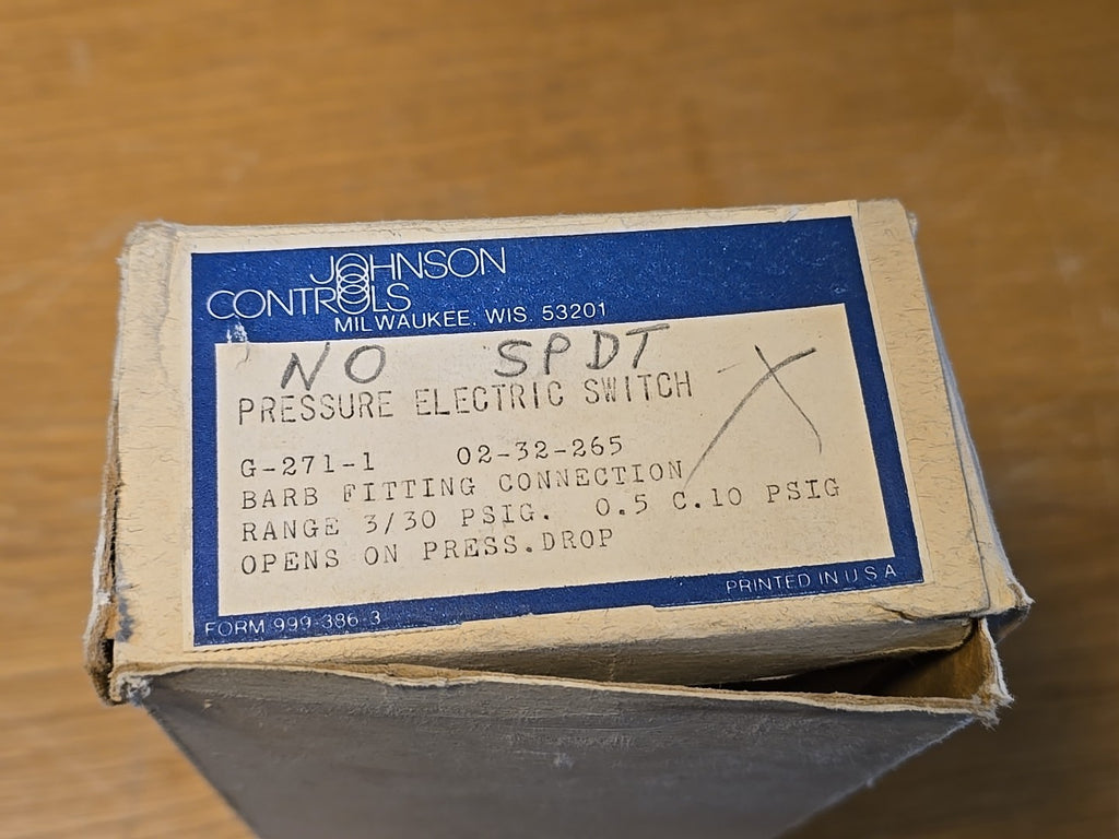 Johnson Controls Pressure Electric Switch G-271-1, P-7220 Barb Fitting Connect
