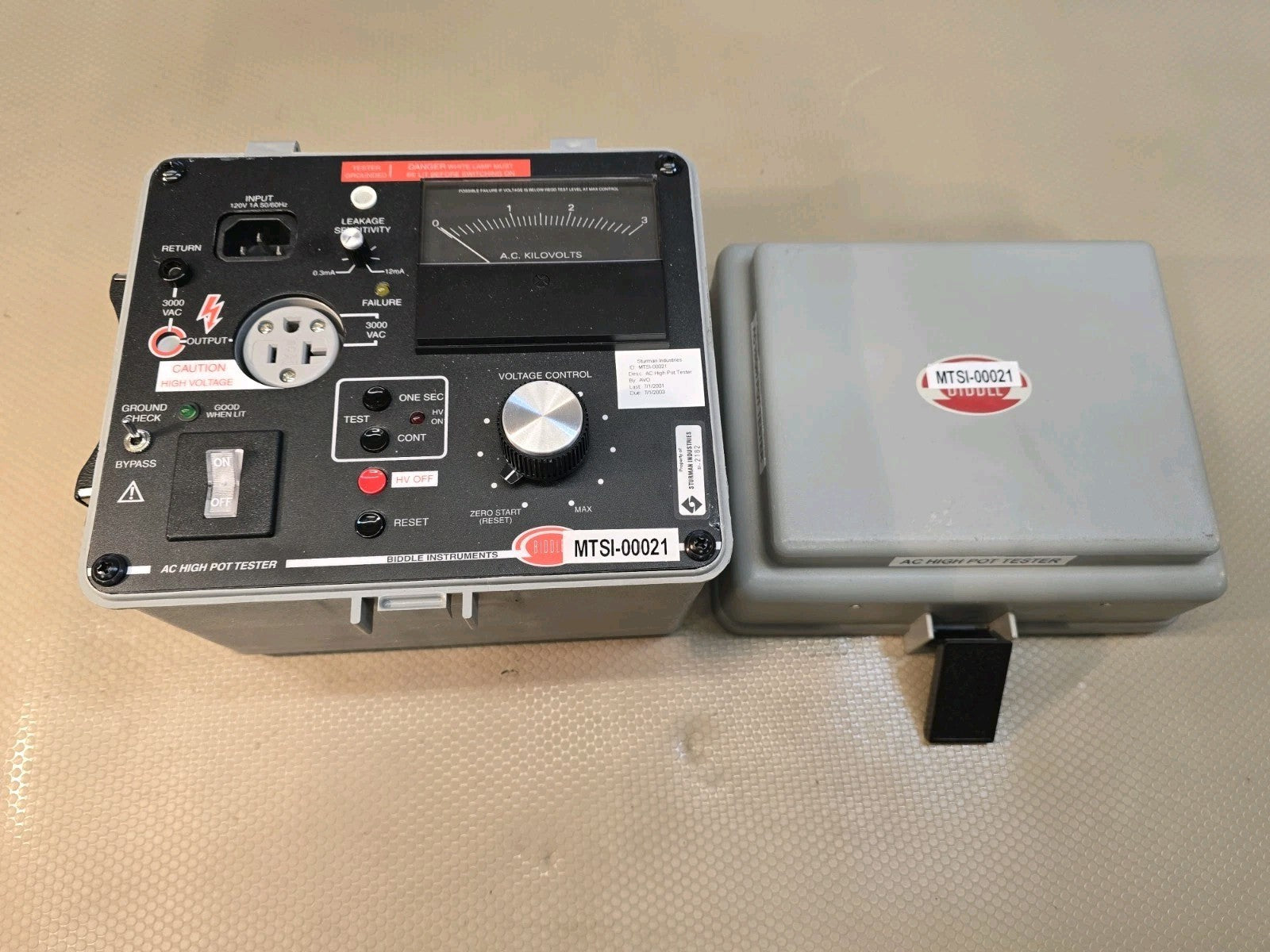BIDDLE 230315 HIGH POT TESTER  3 AC KV 3000 VAC 12mA Full Set w/ Papers & Cover