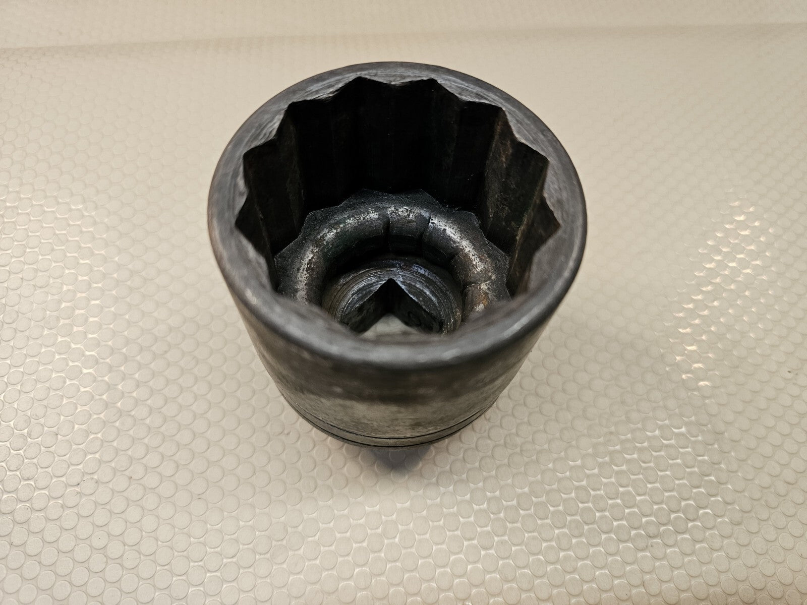 Snap On LDH602 3/4 Inch Drive 1-7/8 12 Point Socket Locking Pin
