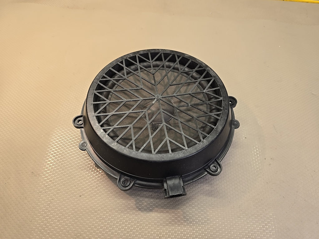 2013-2016 Porsche Boxster / 911 Door Speaker Primary OEM 7PP035454J 13-16