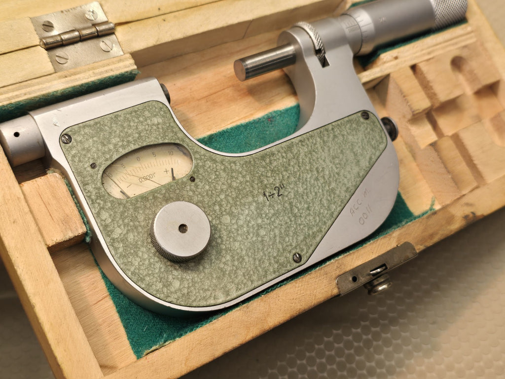 VIS Poland 1-2” Indicating Micrometer .0001” In Wood Box NICE