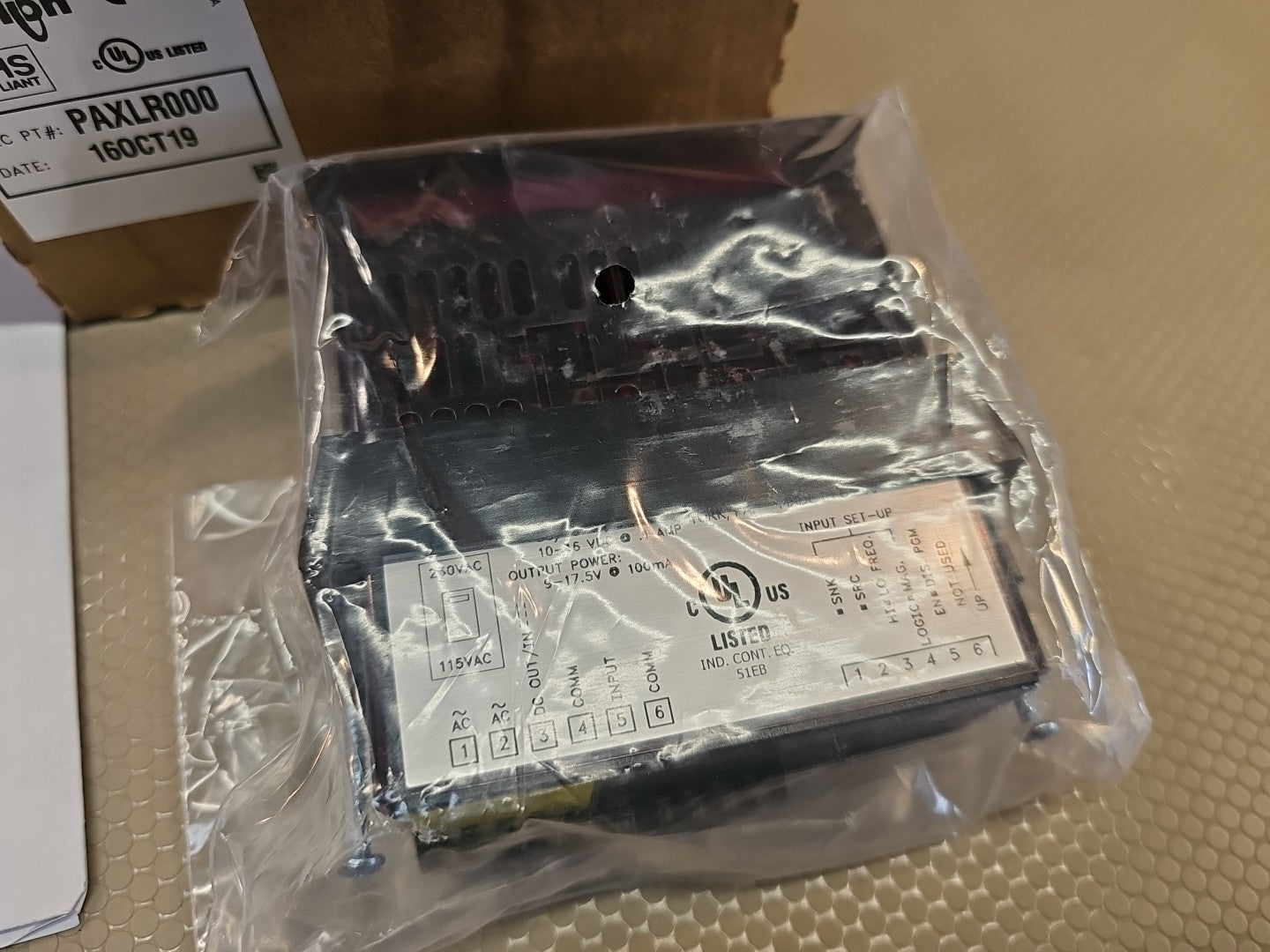 Red Lion PAXLR000 6 Digit , LED, Counter, 35kHz, 85 ? 250VAC NEW