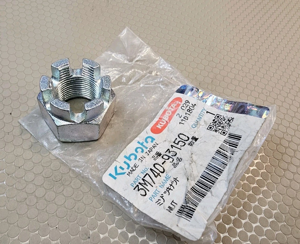 NEW OEM KUBOTA RTV500 REAR AXLE CASTLE NUT 3M740-93150