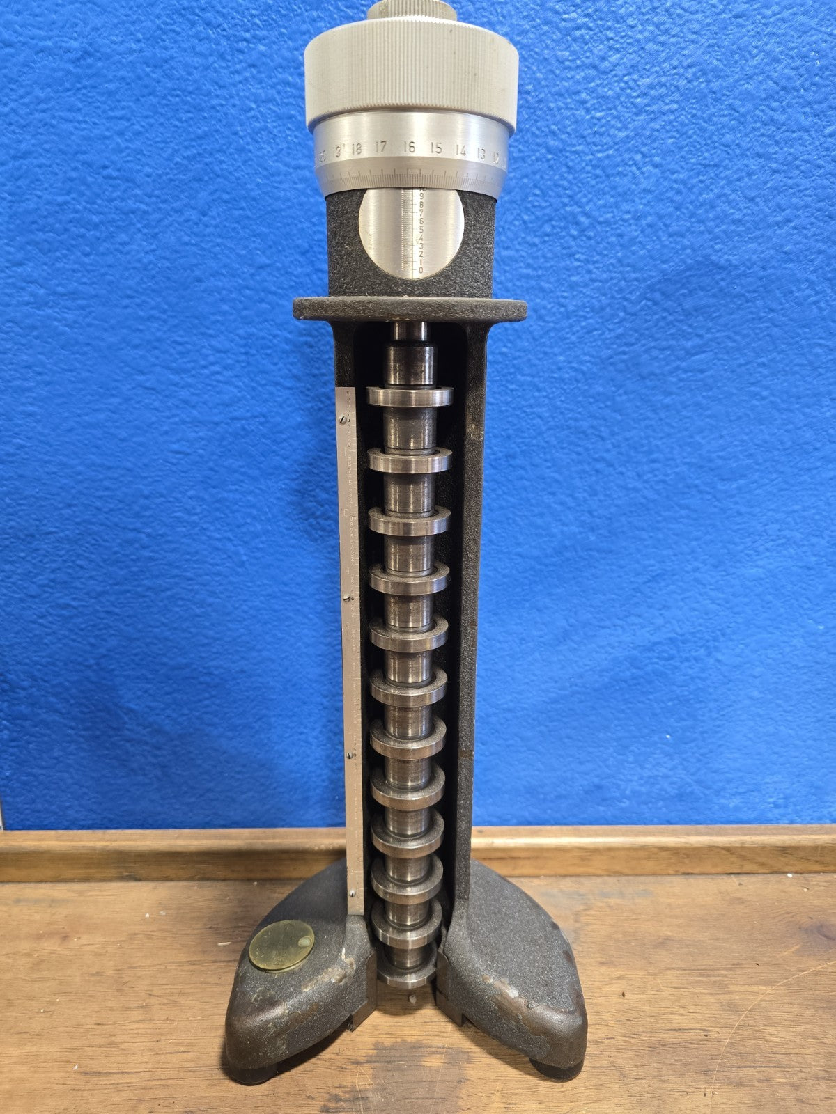 CADILLAC GAGE CO.  PLA-CHEK HEIGHT GAUGE MODEL 10129 LARGE 12" 17 TALL 