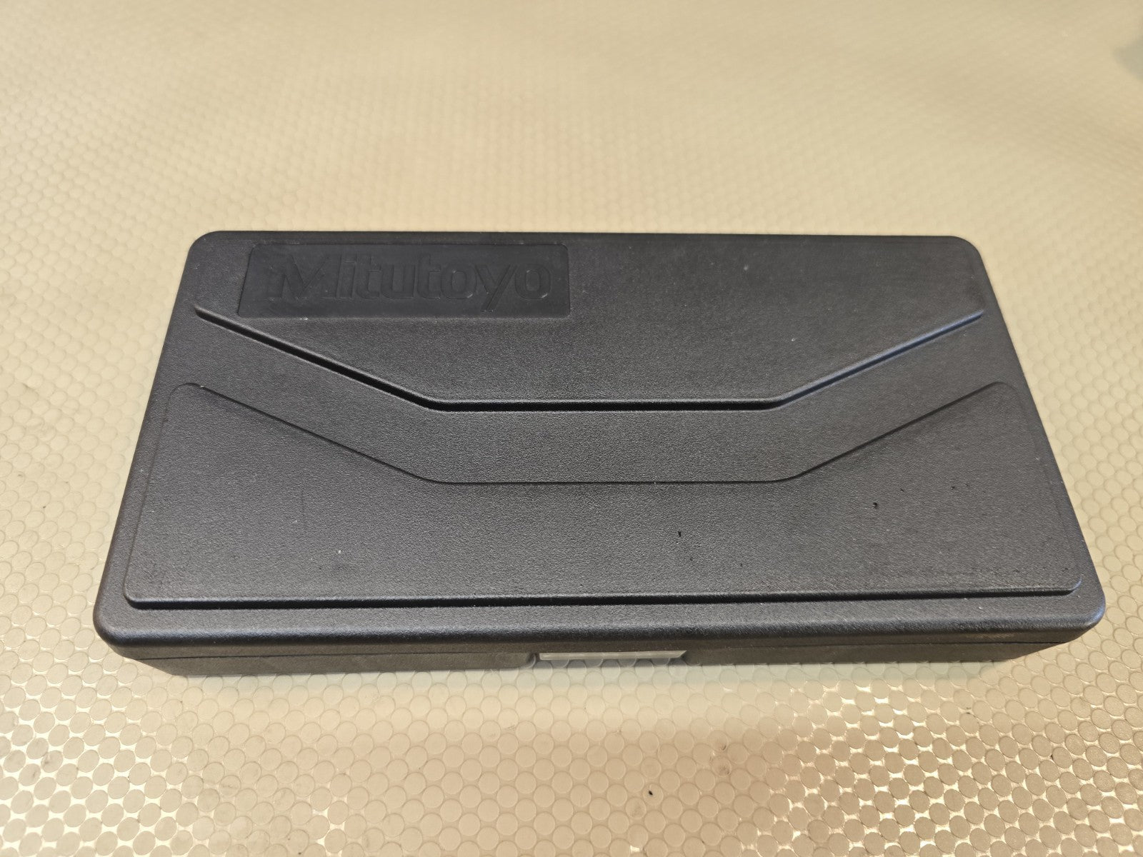 Mitutoyo 0-1” 293-832-30 Digital Micrometer in case