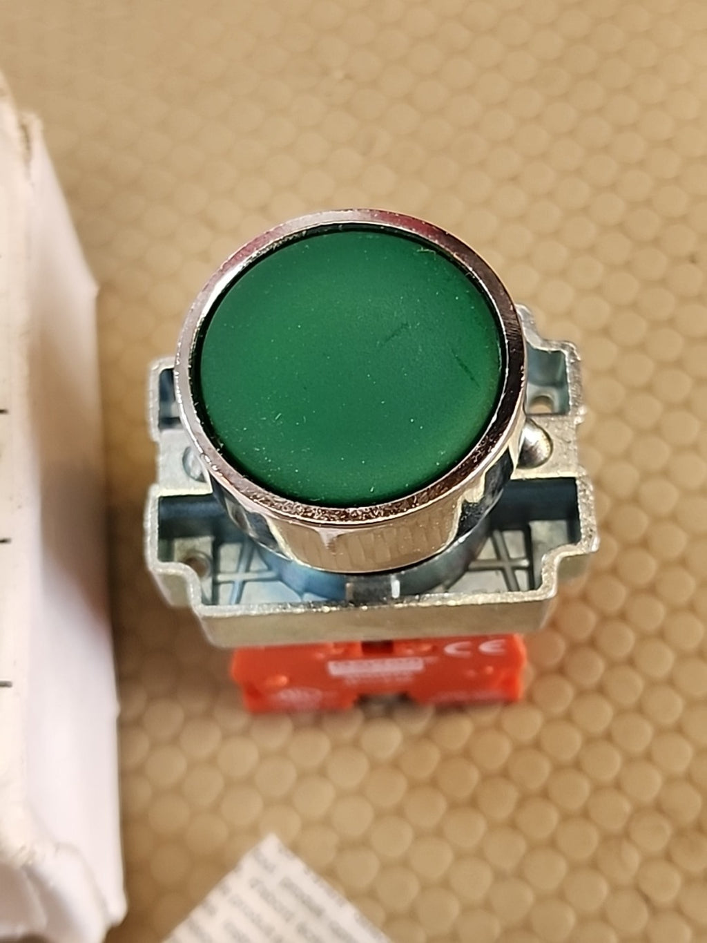 Dayton 30G237 Push Button Operator, 22 Mm, 1No/1Nc, Green