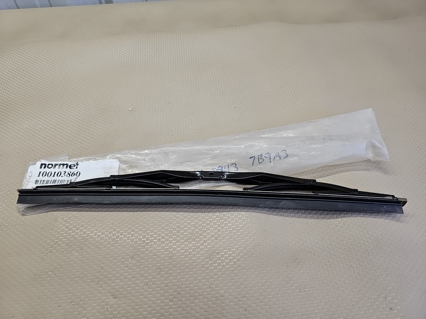NORMET OEM WIPER BLADE 100103860