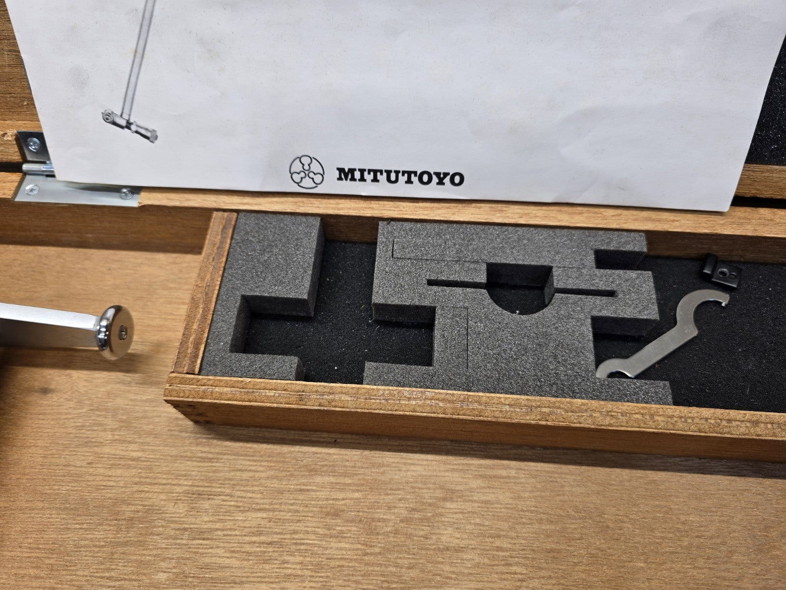 Mitutoyo 511-324 Dial Bore Gage 16'' - 24" .0001'' LARGE Wood Box *100% MINT!*