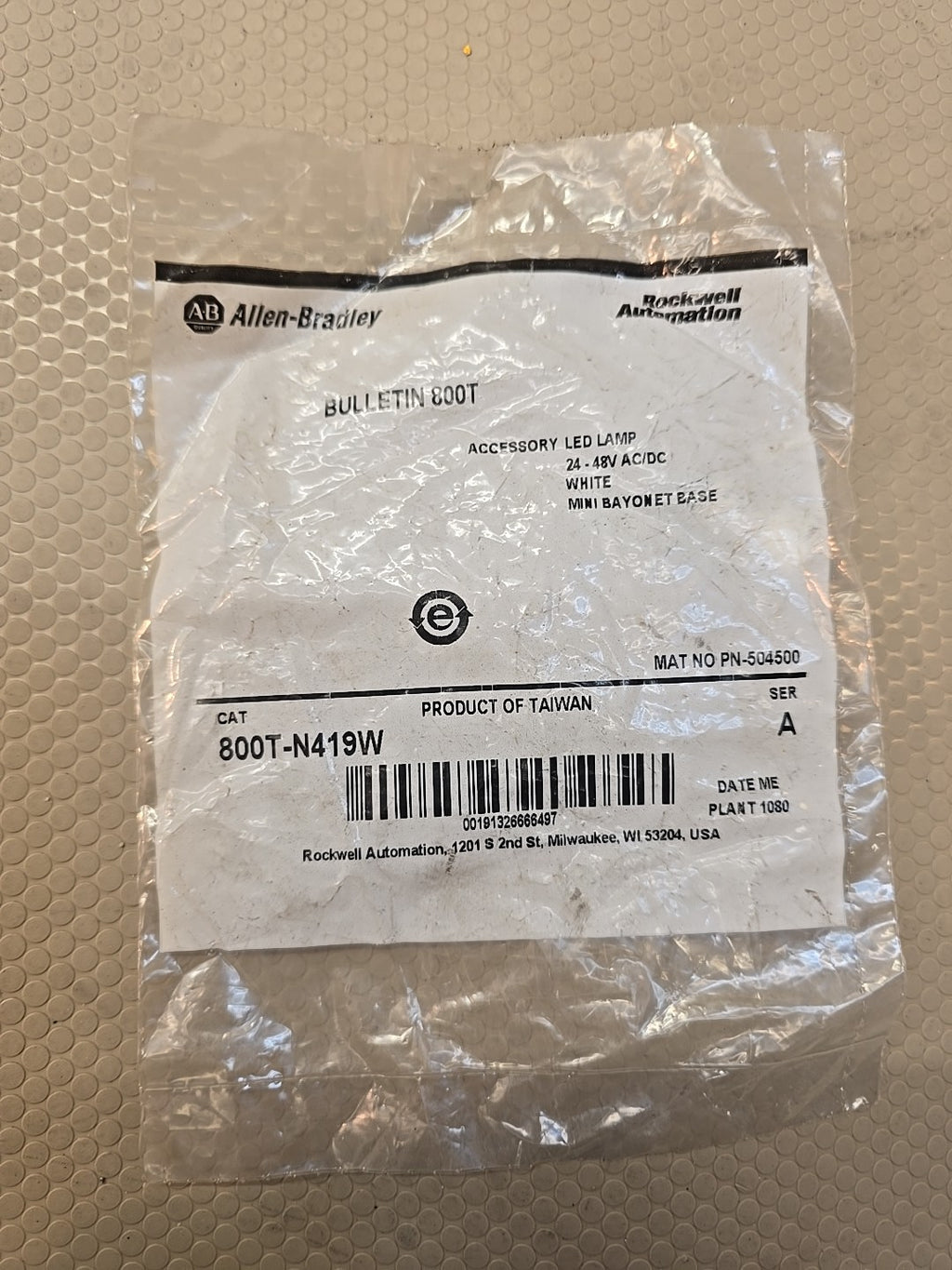 ALLEN BRADLEY 800T N419W 24-48 VACVDC White LED Bayonet Lamp Bulb