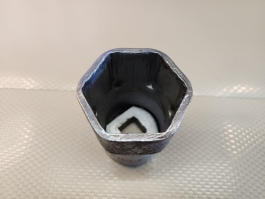 Matco Tools 3/4 Drive 2-3/32 Axle Nut Socket AN-1901