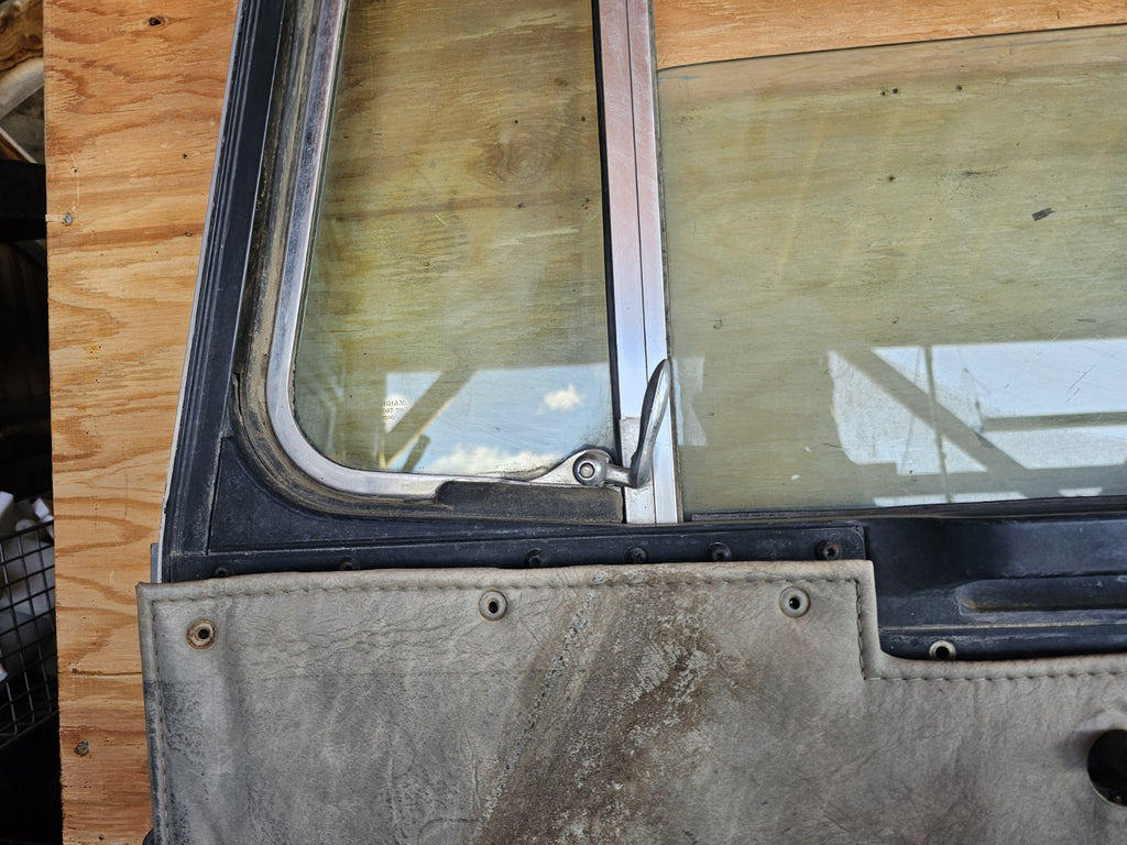 KENWORTH W900 DOOR ASSEMBLY OEM FRONT RIGHT PASSENGER