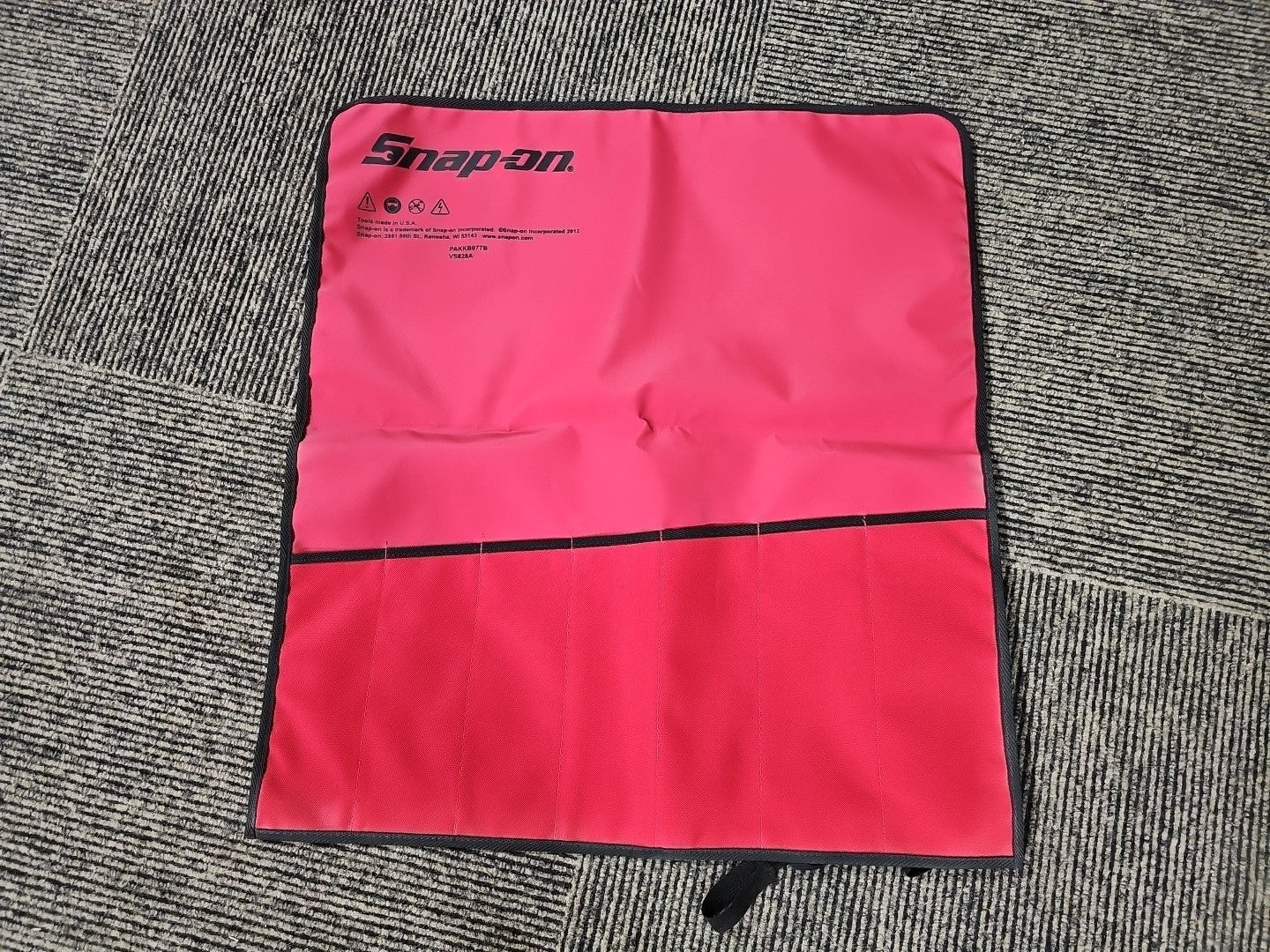 SNAP ON C-110D RED CANVAS BAG POUCH ROLL PAKKB077C VS828A
