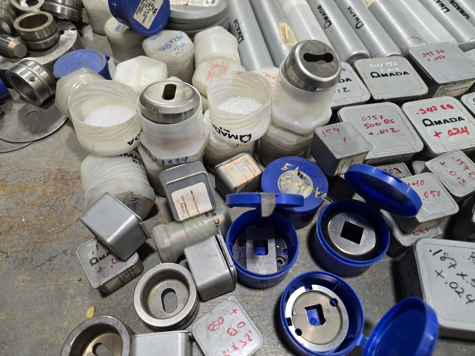 MASSIVE LOT AMADA Wilson Amada Turret Punch Tooling *179 Pc 9$ Per!*