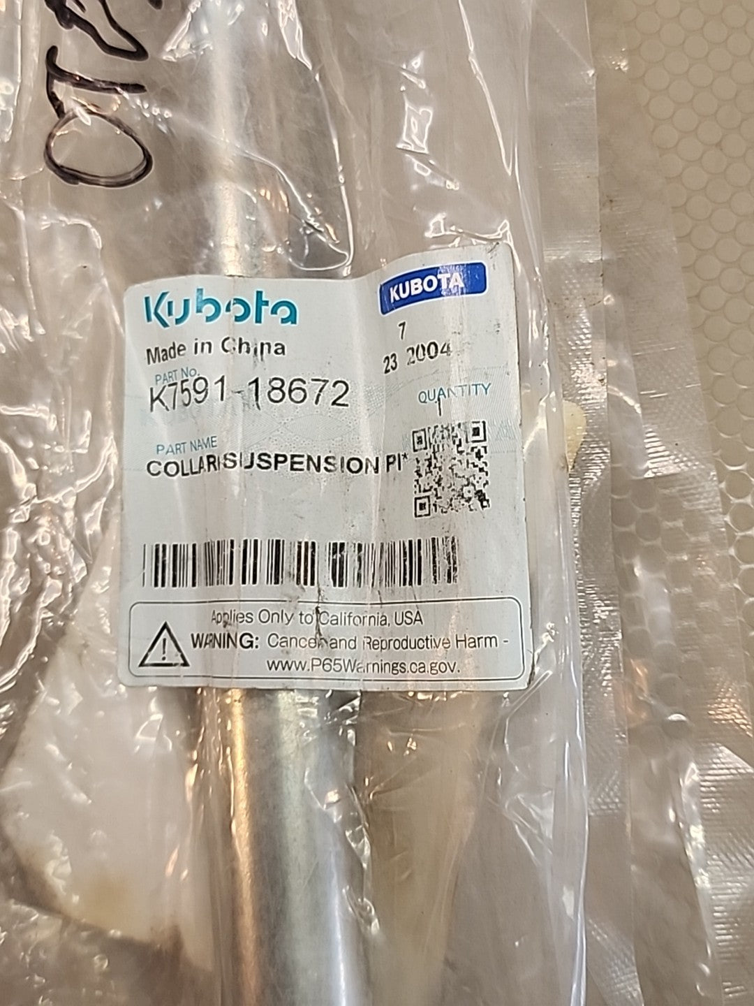 Kubota OEM Suspension Collar Pin K7591-18672 NEW