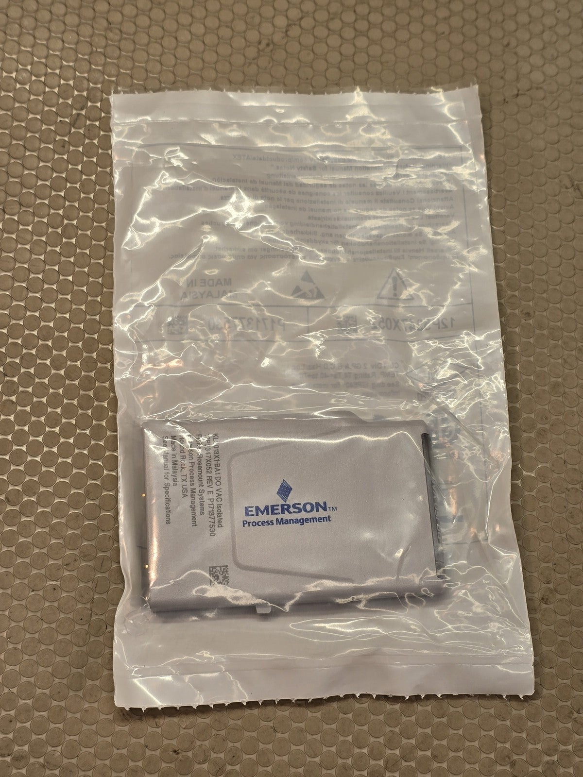 Emerson KL3013X1-BA1 DeltaV DO VAC Isolated Output Module 12P5347X052 New