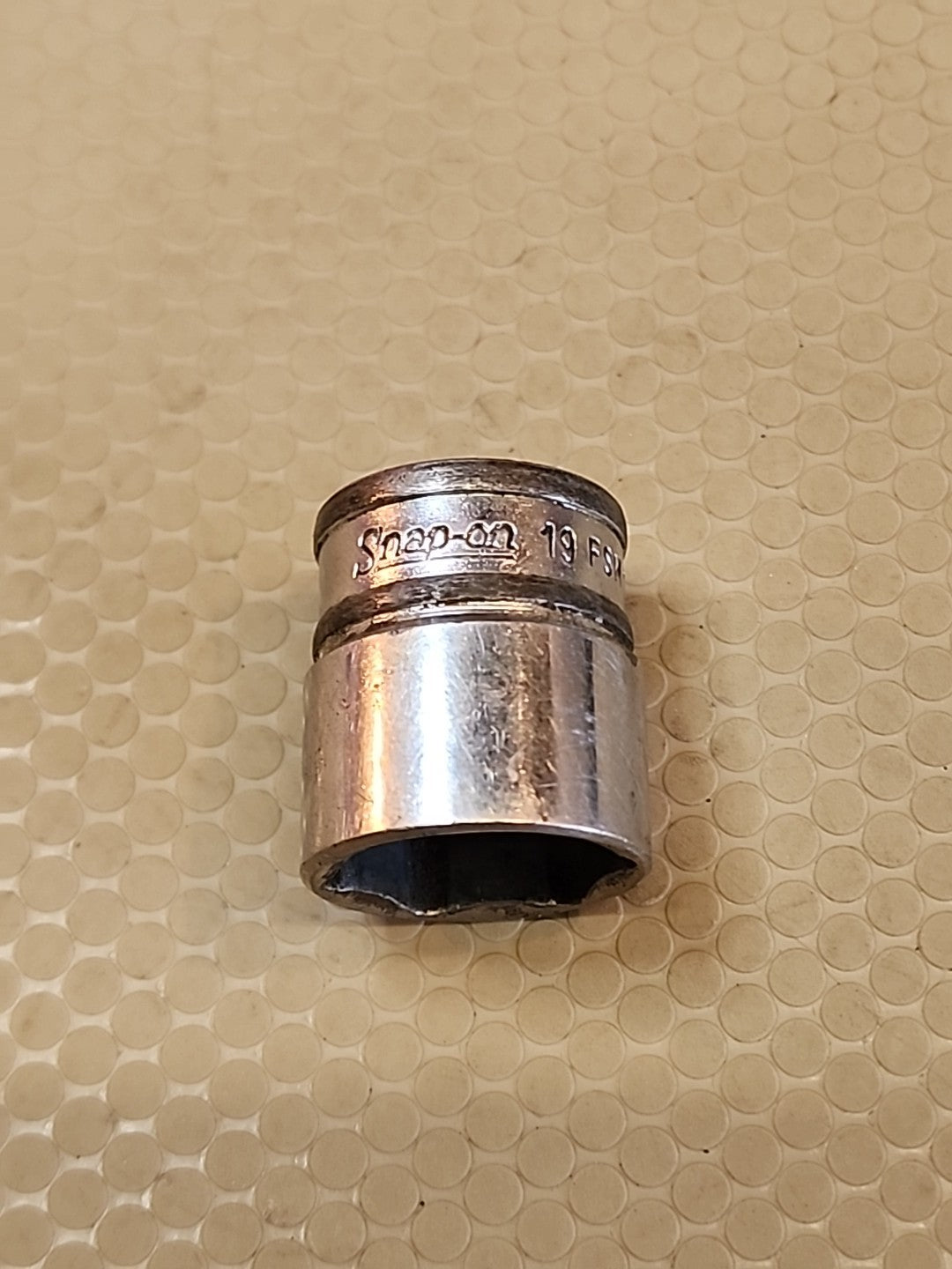 Snap On 3/8" Drive 19MM 6PT Metric Shallow Chrome Socket USA FSM191