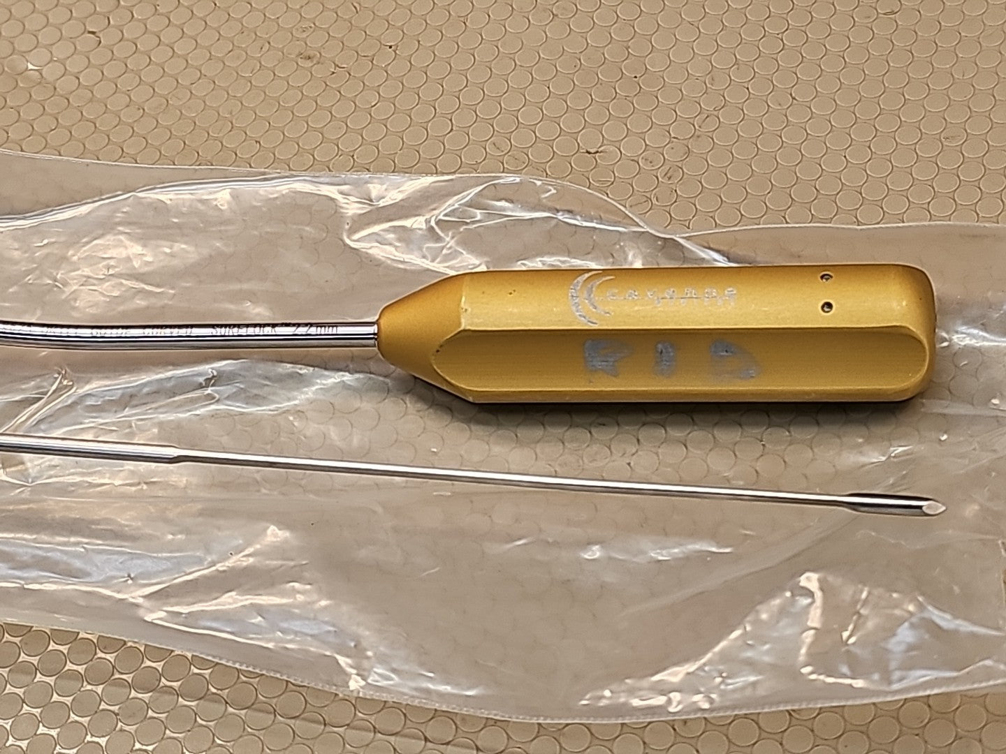 Cayenne Medical Surgical Orthopedic Curved Drill Guide CM-9625
