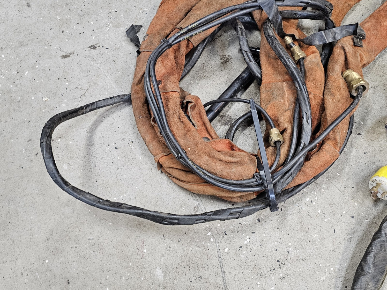 Set of 2 Welding Cable / Lines With Leather Cover Tig Mig Etc. 