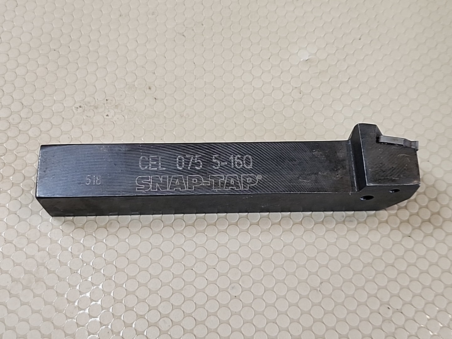 Snap-Tap CEL 075 5-16Q Indexable Tool Holder 3/4" Shank - USA W/7 Carbide Insert