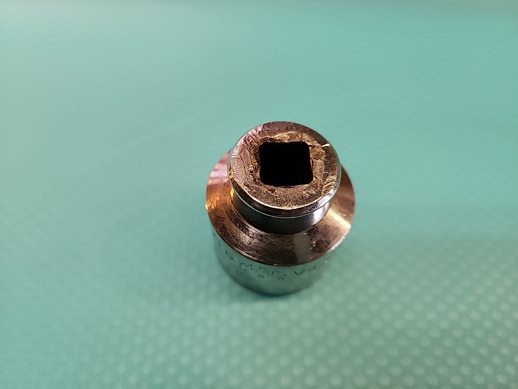 Mac Tools V422 SAE 1-5/16" Shallow Chrome Socket 1/2" Drive 12pt USA