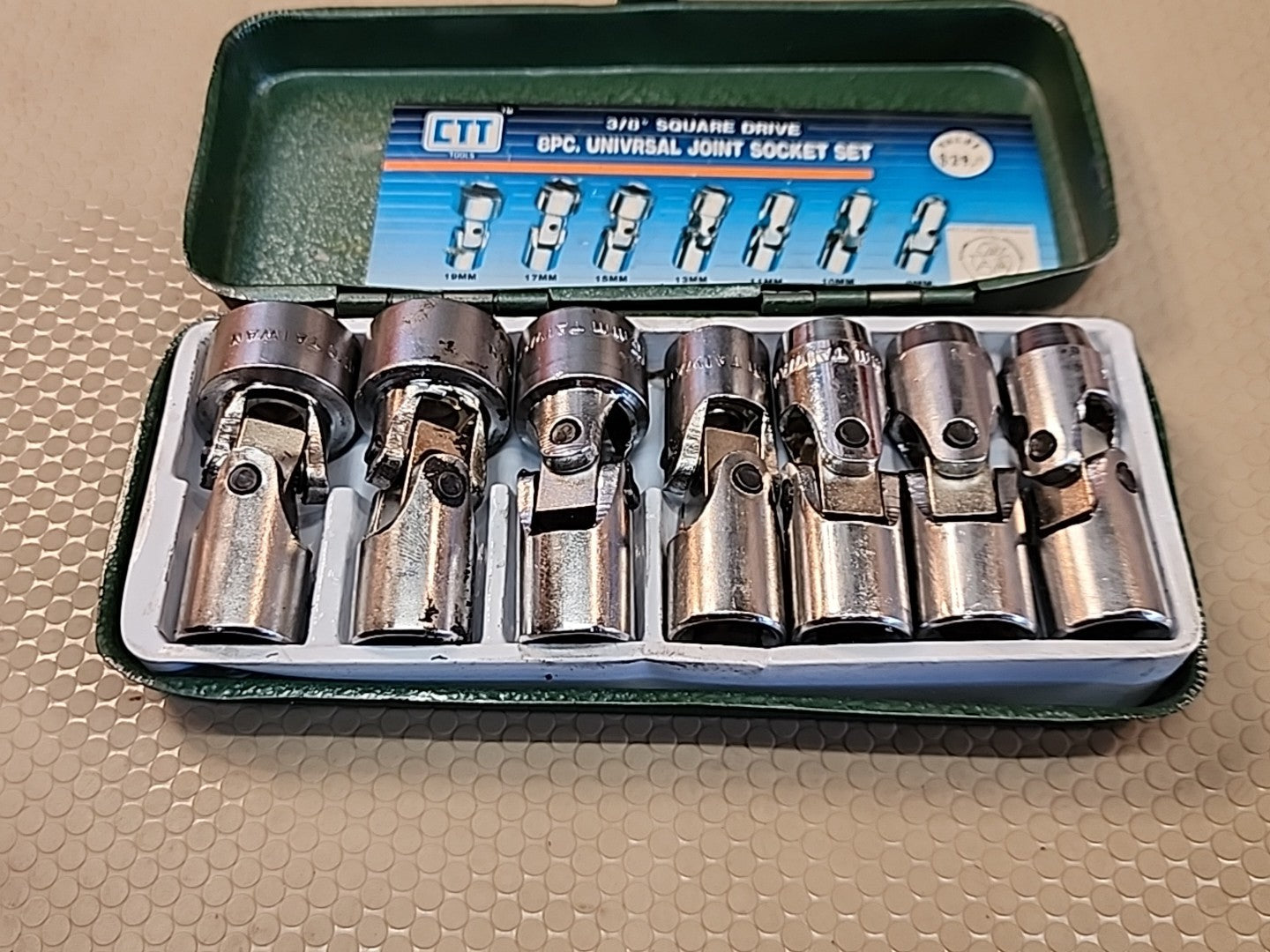 UNVERSAL JOINT SOCKET SET, SAE, STANDARD – swivel sockets, CTT METAL BOX 3/8