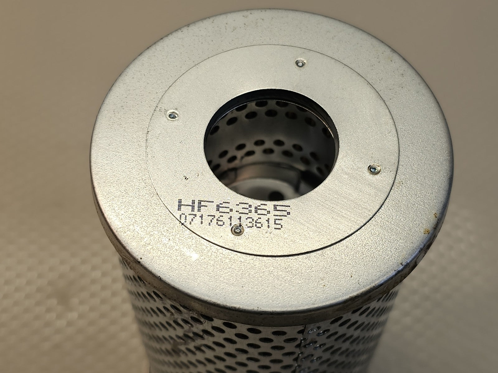 Fleetguard HF6365 Hydraulic Oil Filter Element