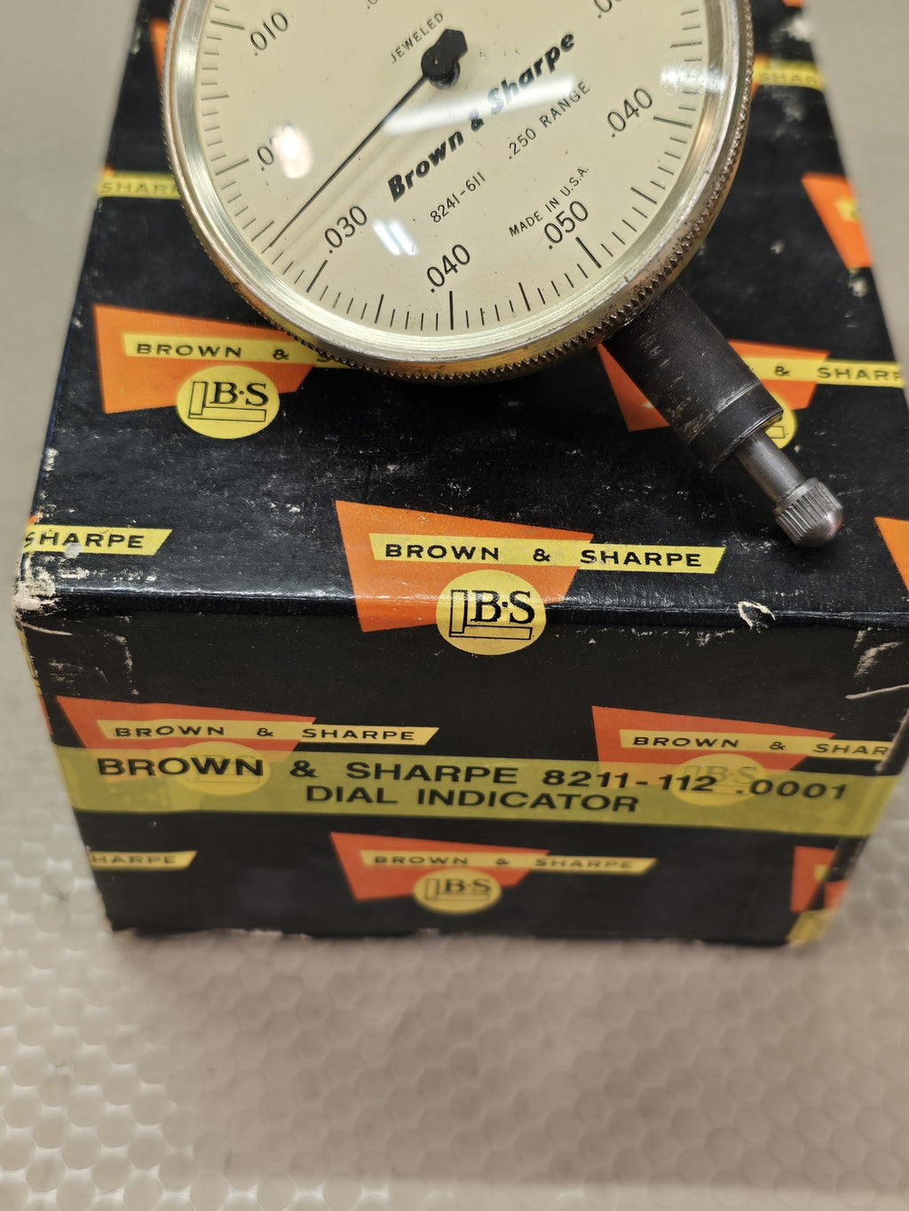 Brown & Sharpe 8241-611 Jeweled Dial Indicator .250" Range .001" Grad USA
