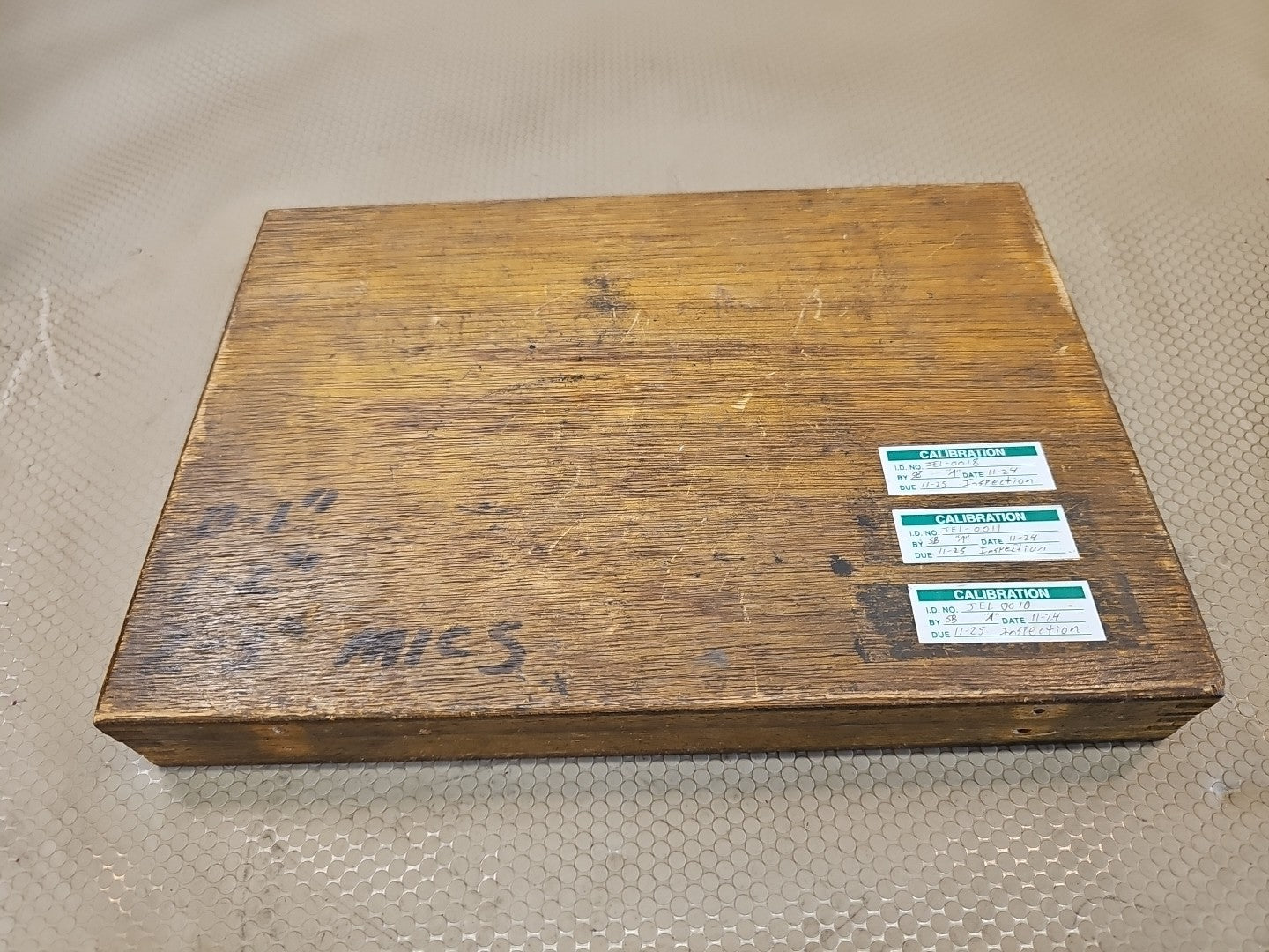 NSK Outside Micrometer Set  0-1"  1-2"  2-3" in Wooden Box