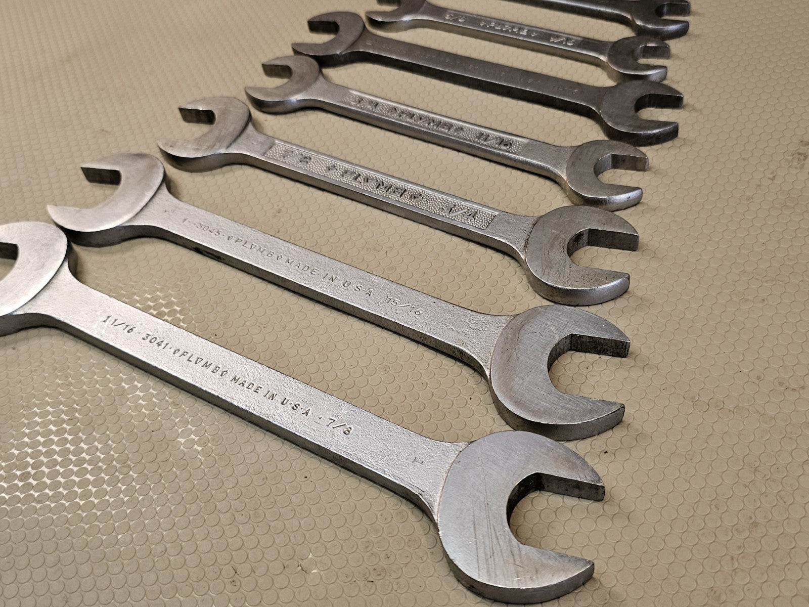 Vintage Plumb Plomb Plvmb Open End Wrench 8pc Set SAE Large 1-1/16" to 7/16