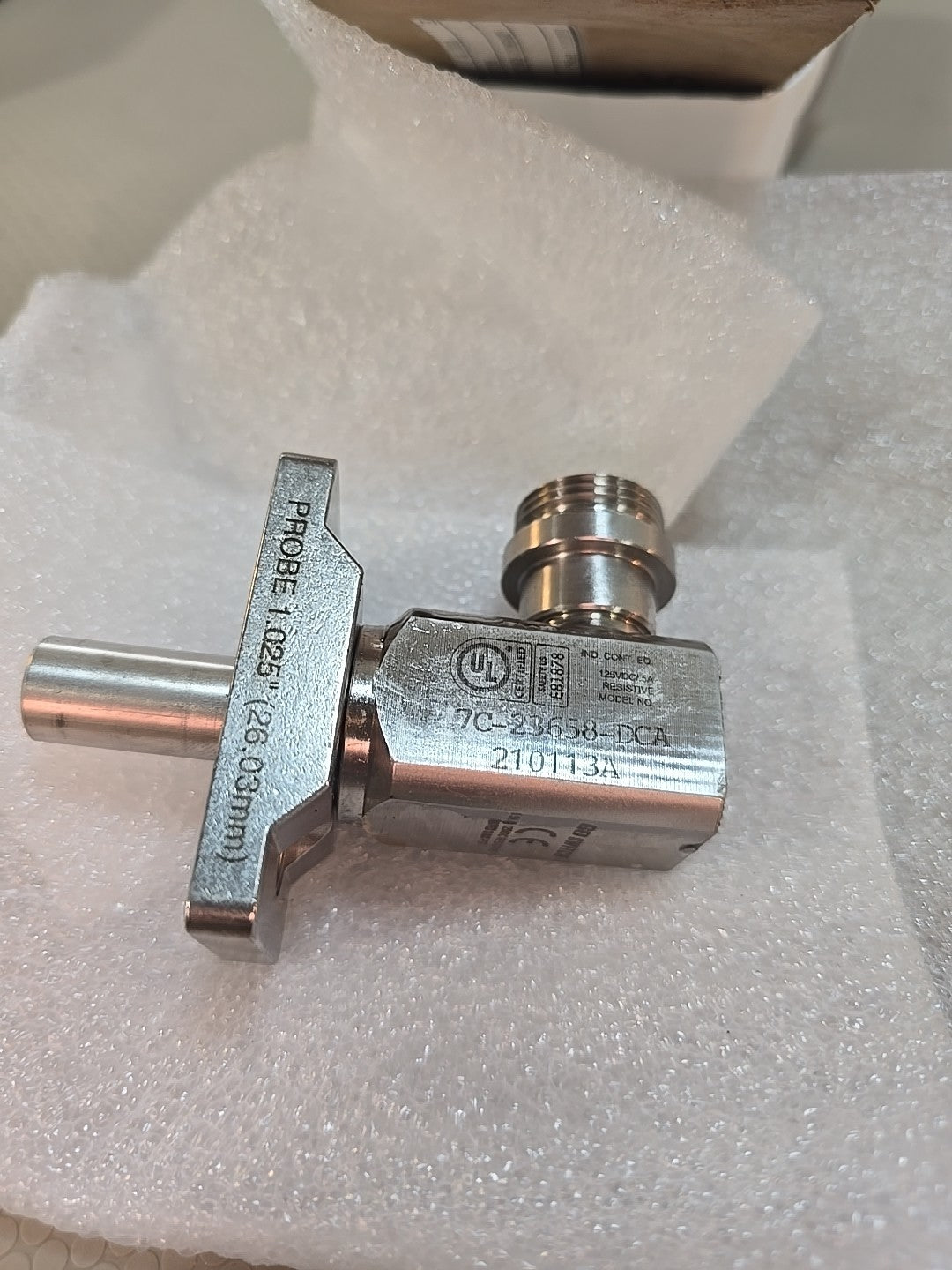 NEW TopWorx GO Switch 7C-23658-DCA Leverless Limit Switches Double $600 MSRP