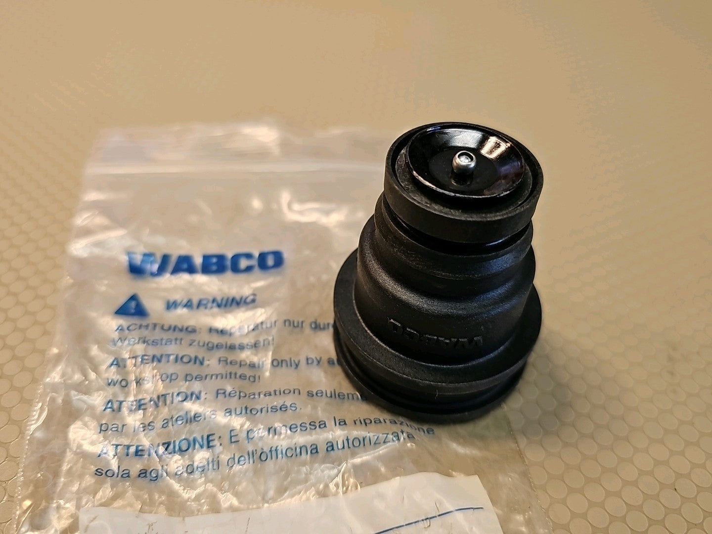 NEW Wabco Boden 4324315514 - 432 431 551 4 4324315514 