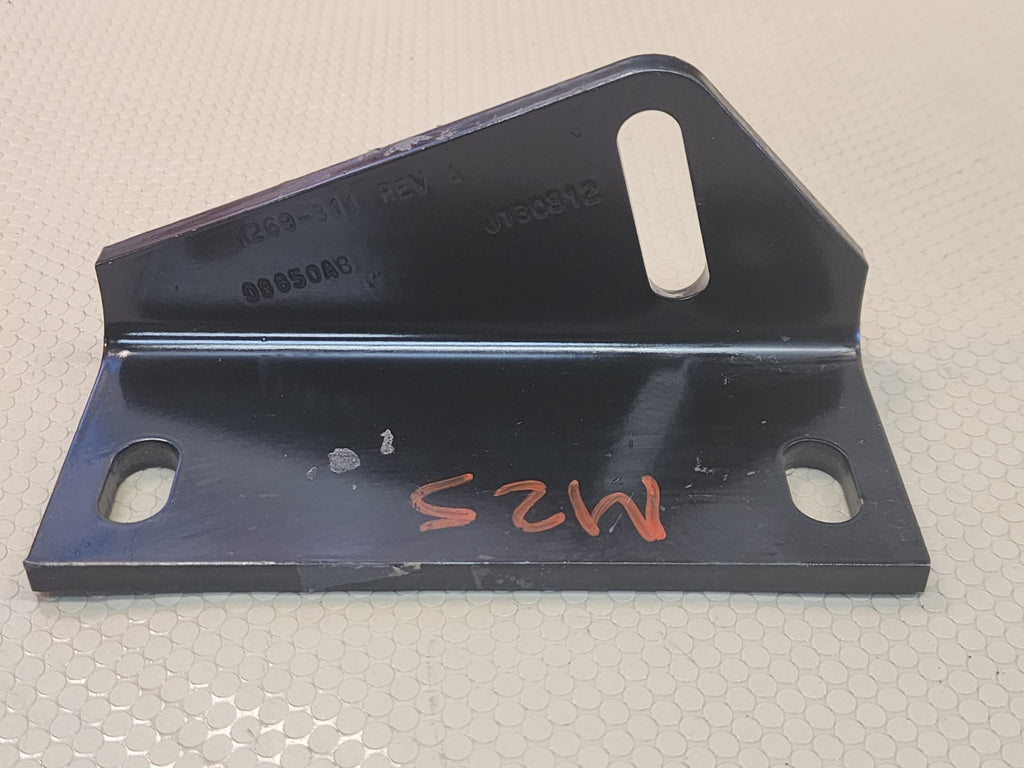 Kenworth K269-311 A6 Compressor Freon Mounting Bracket – Imperial Group – NOS
