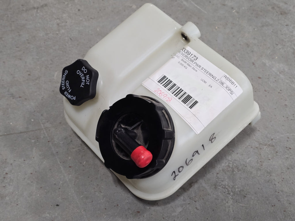 Freightliner A14-20119-003 Power Steering Reservoir Tank Cascadia M2
