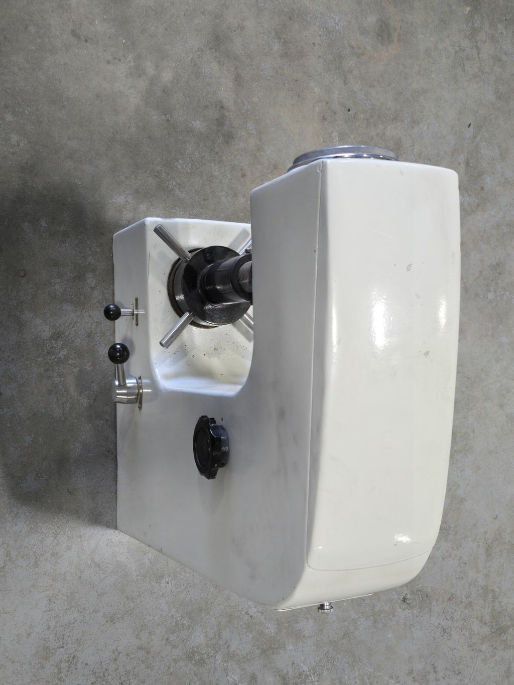 Rockwell Hardness Tester  HR-15A *Light Use*